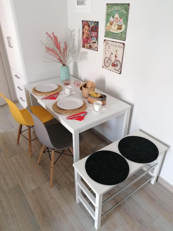 Myrsini'S Apartment Néa Péramos Esterno foto